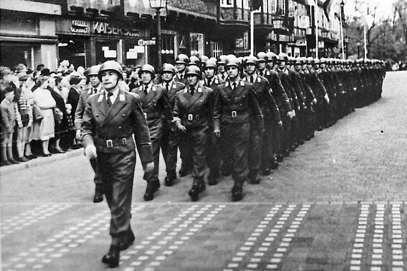 Einmarsch der 2./711 am 15.08.1957 in Celle