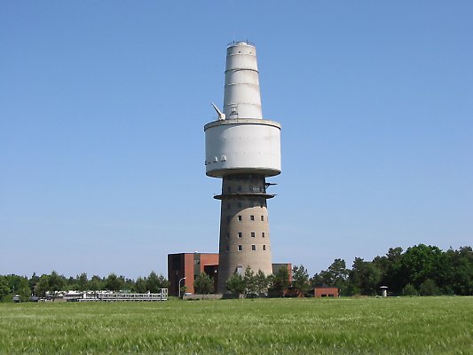 Turm im Jahr 2003